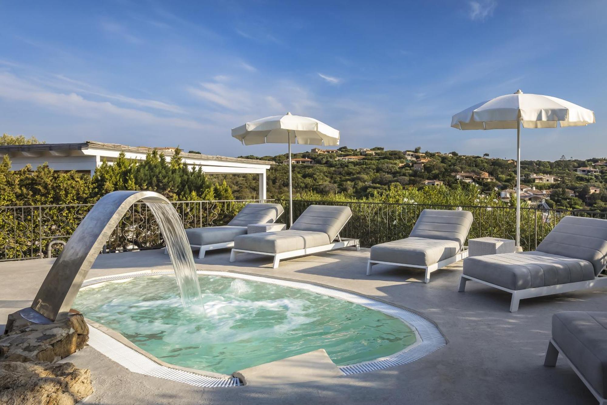 Hotel Grand In Porto Cervo