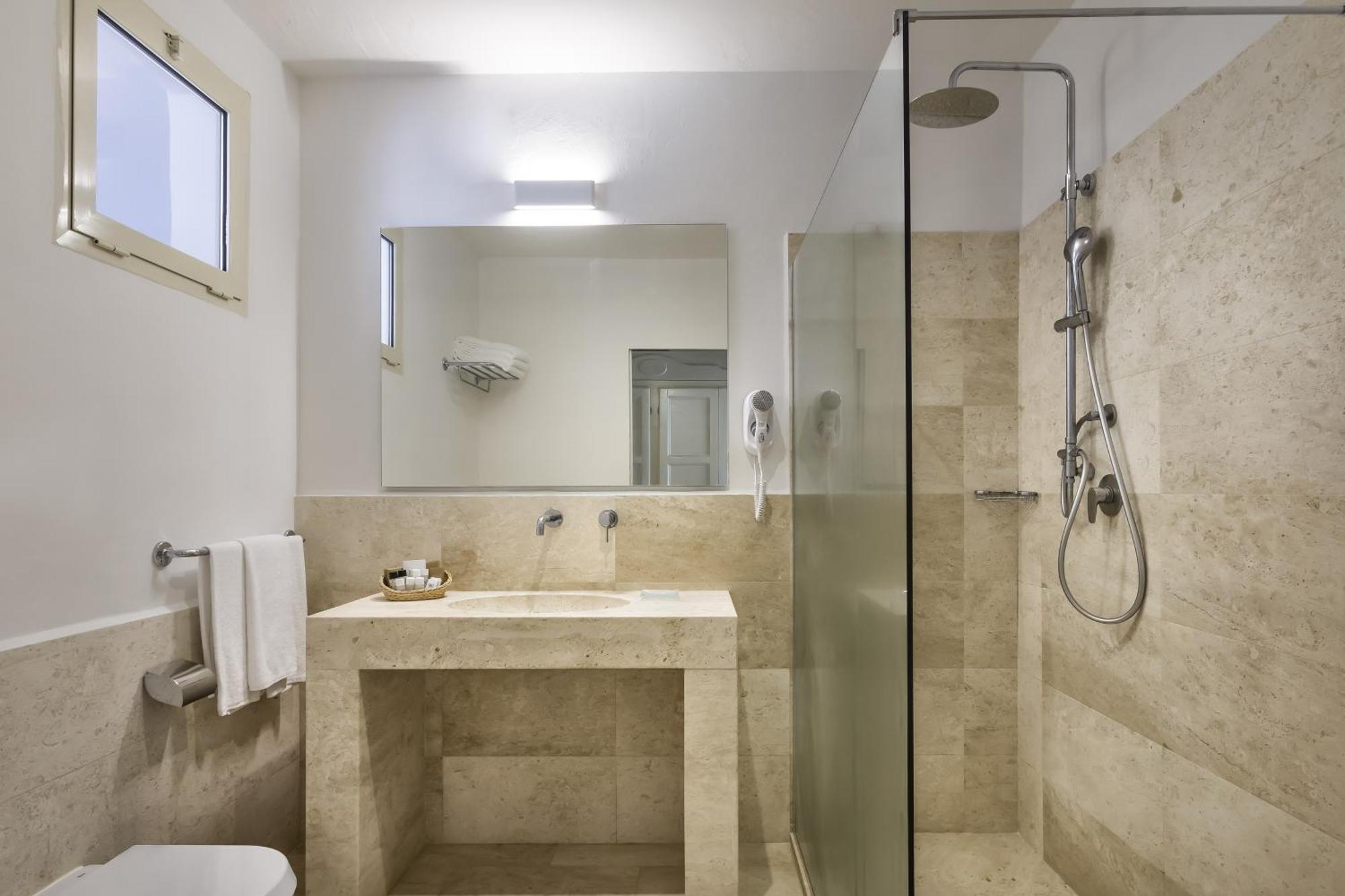 Grand In Hotel 4*